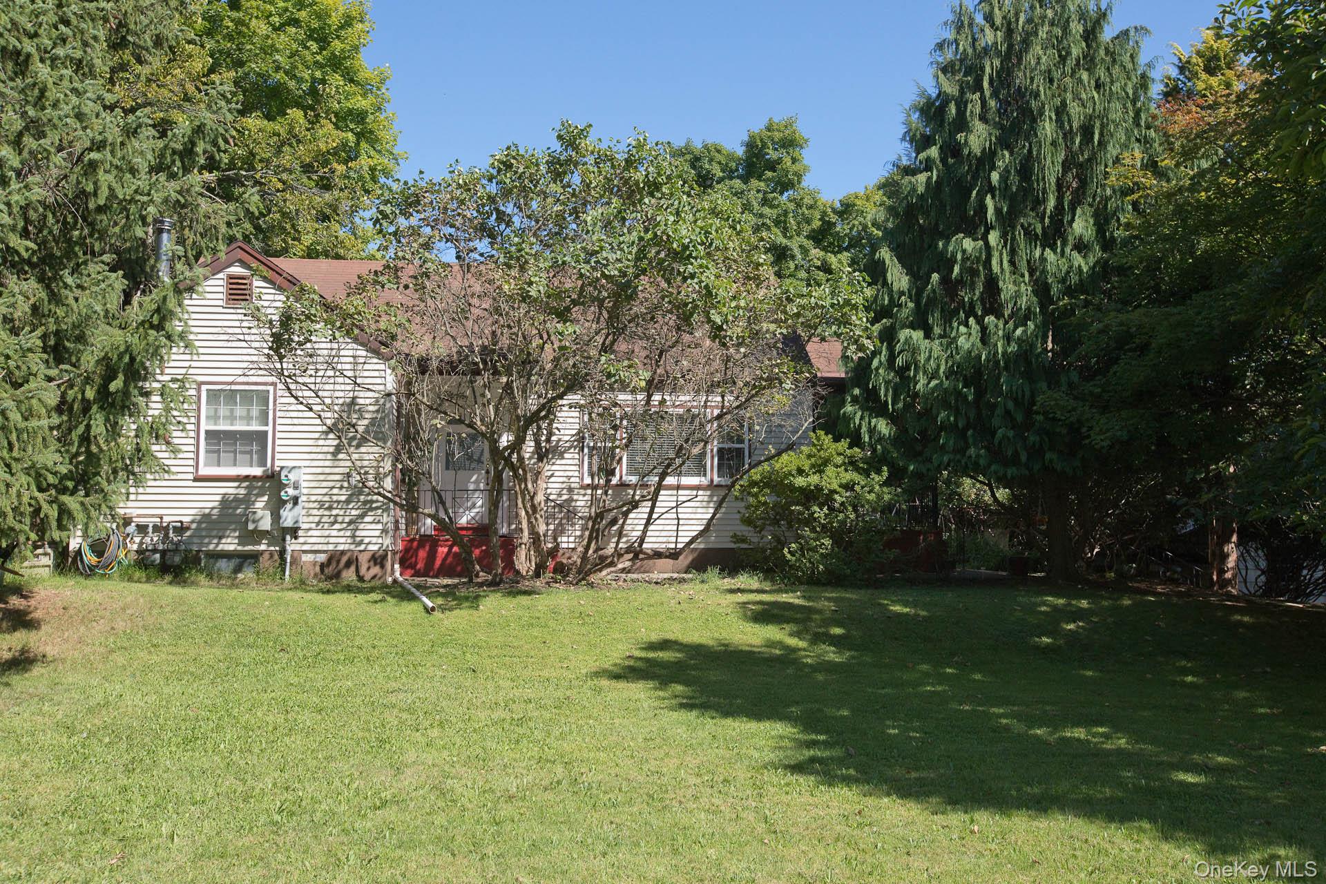 586 Union Road