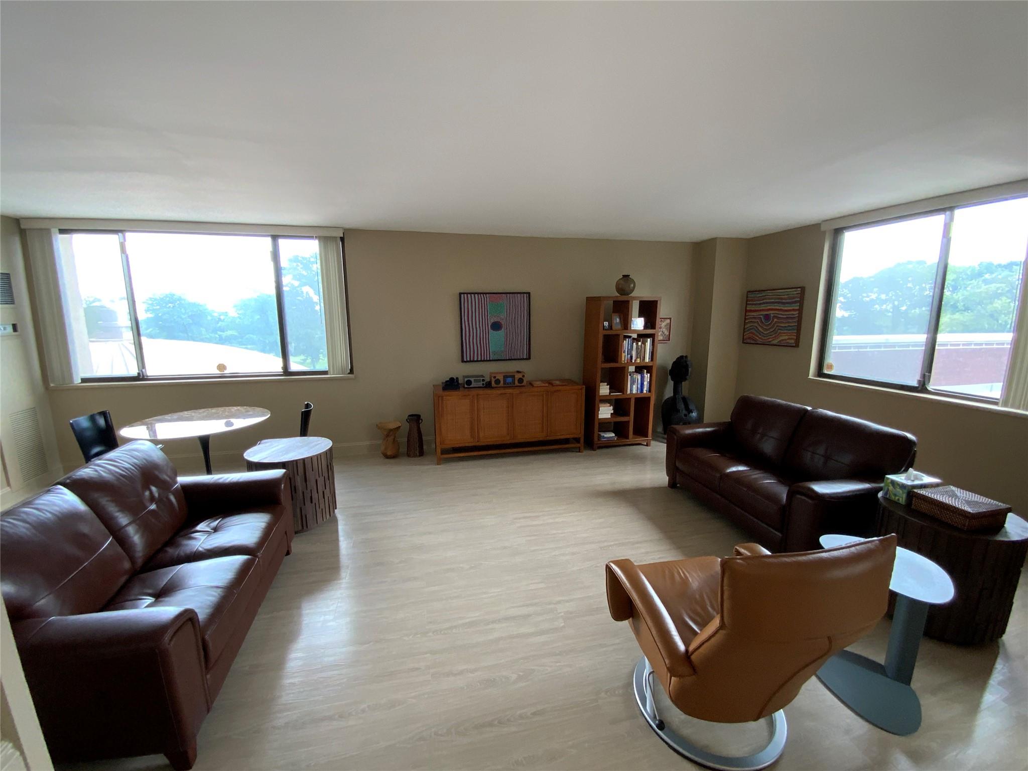 27110 Grand Central Parkway 1O