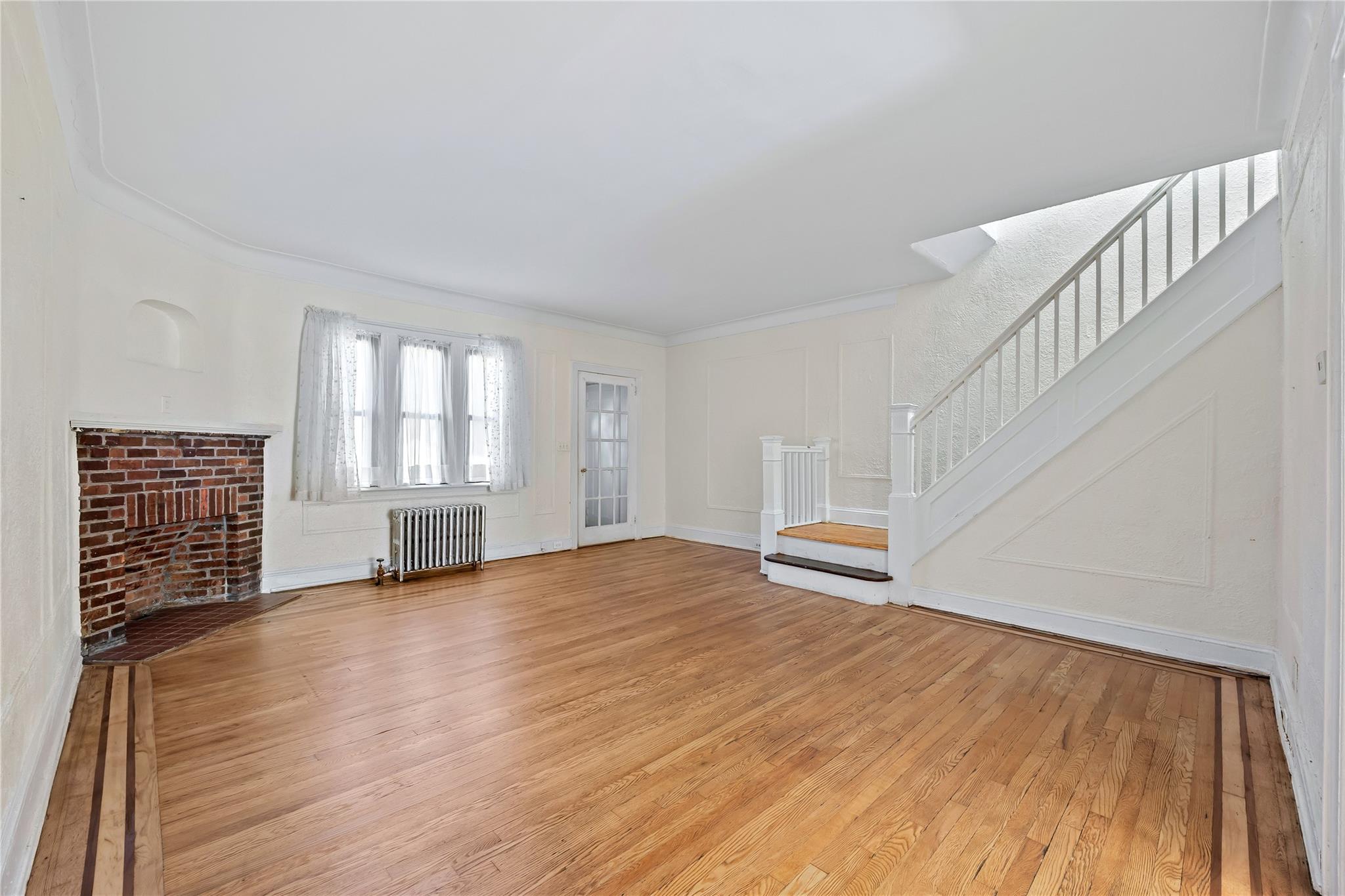 29-03 167th Street, Flushing, New York image 3