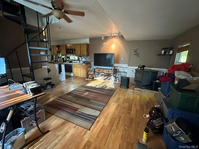 161 4th Avenue