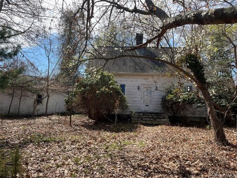 15 Mariners Lane Northport NY 11768