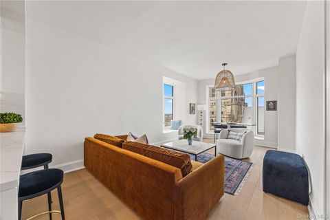 100 Claremont Avenue 16G New York (Manhattan) NY 10027