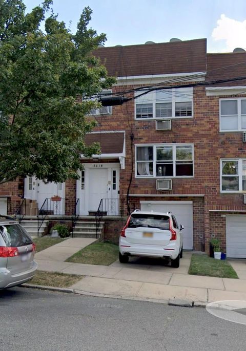 56-18 Cloverdale Boulevard Bayside NY 11364
