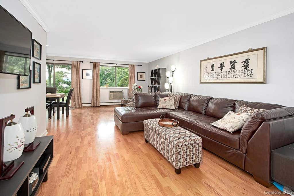Photo of 317 Kemey Cove #317, Briarcliff Manor, NY 10562 (MLS # 1014157)