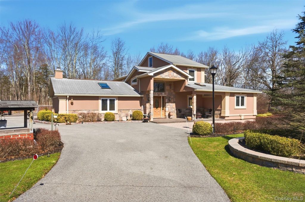 Photo of 801 Albany Post Rd Rd, Gardiner, NY 12528 (MLS # 977502)