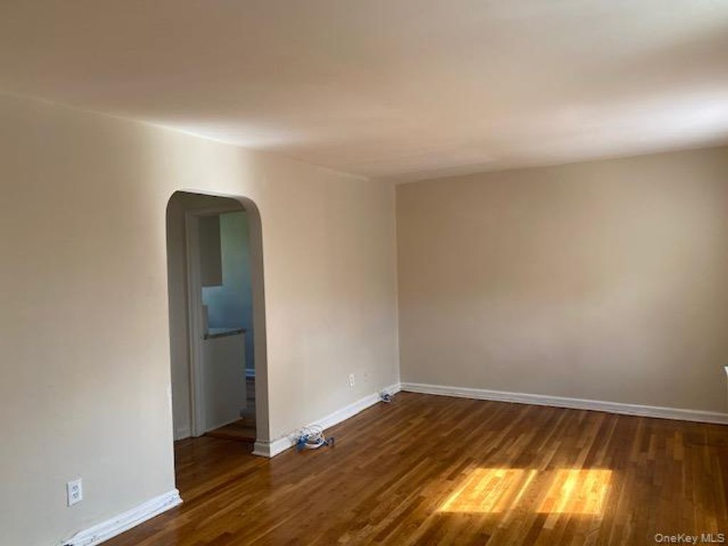 Photo of 263-06 73rd Avenue #A-2, Glen Oaks, NY 11004 (MLS # 988062)