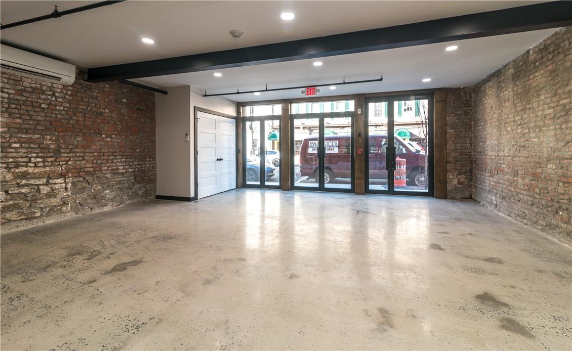 86 Main Street