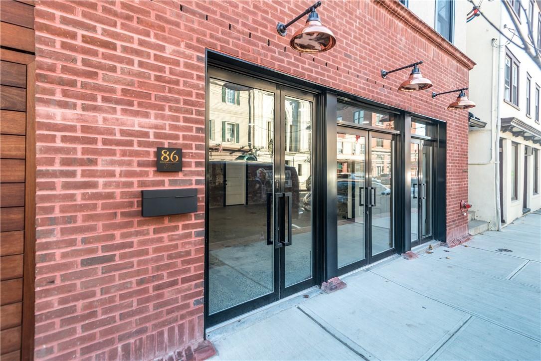 86 Main Street