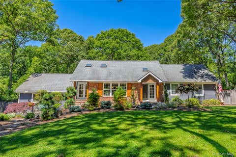 Photo of 14 Locust Avenue, East Setauket, NY 11733 (MLS # 1008389)