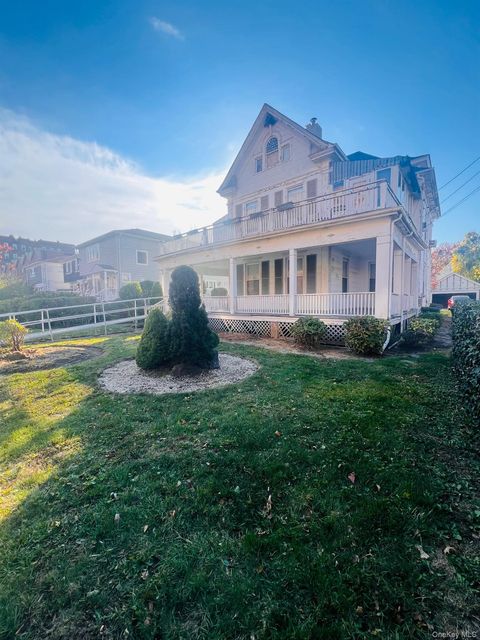 1047 Neilson Street Far Rockaway NY 11691