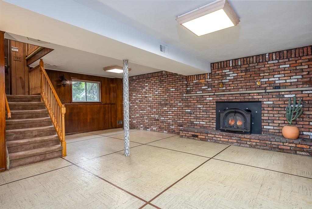 6 Heather Lane, Orangeburg, New York image 26