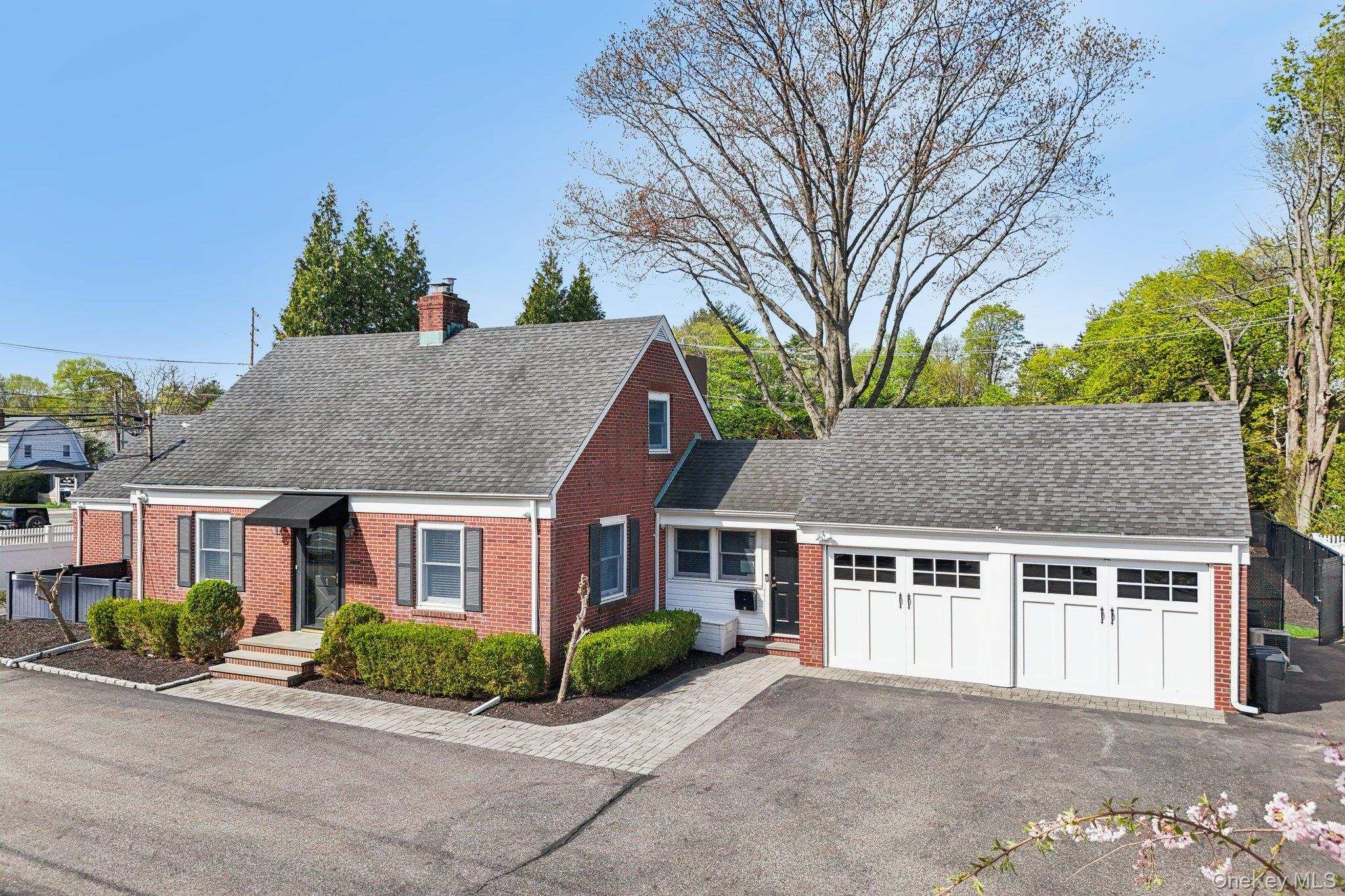 1 Huntington Bay Road