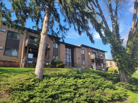 Photo of 9 Charles Lane #2C, Pomona, NY 10970 (MLS # 989779)