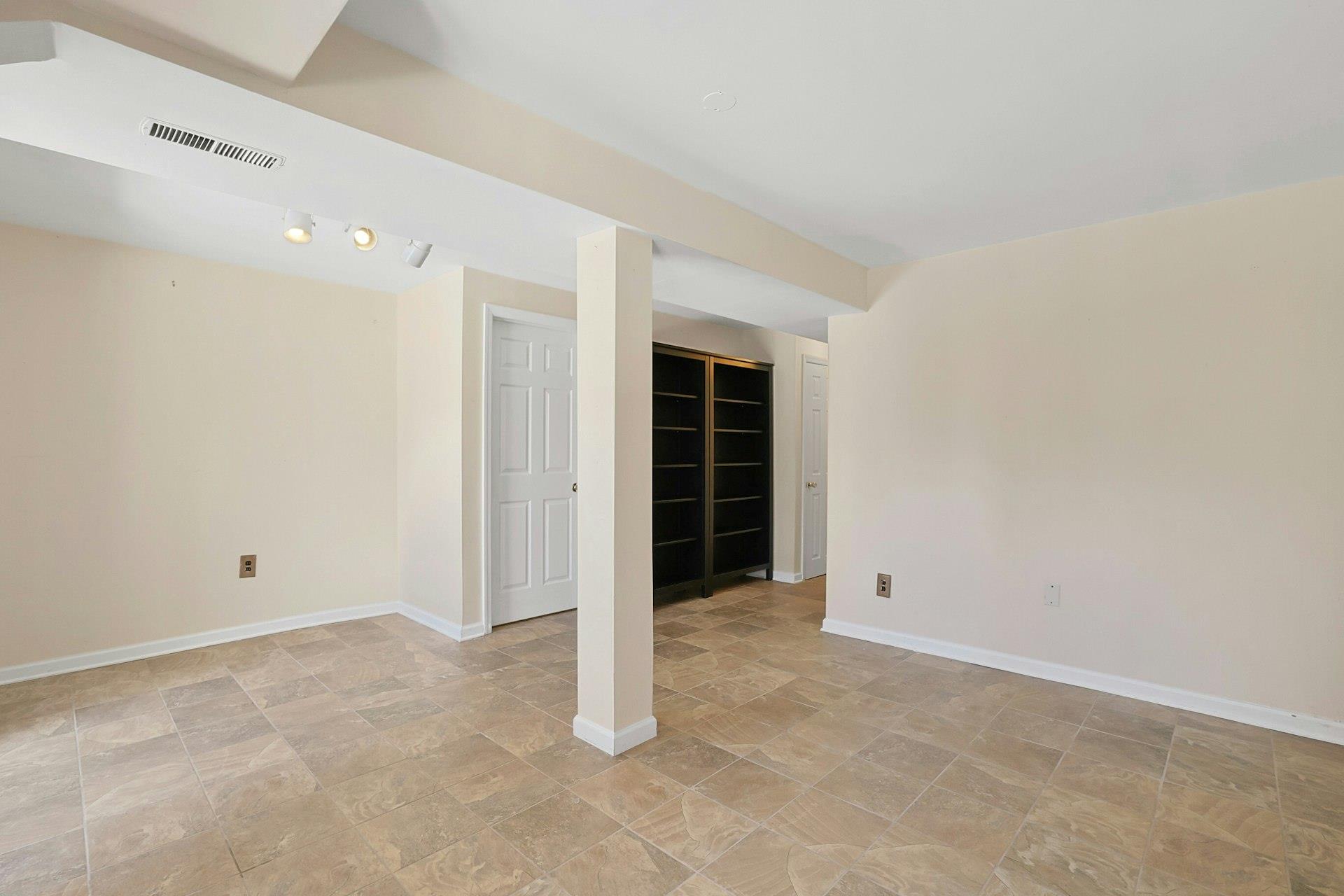 80 Branchwood Lane, Nanuet, New York image 28