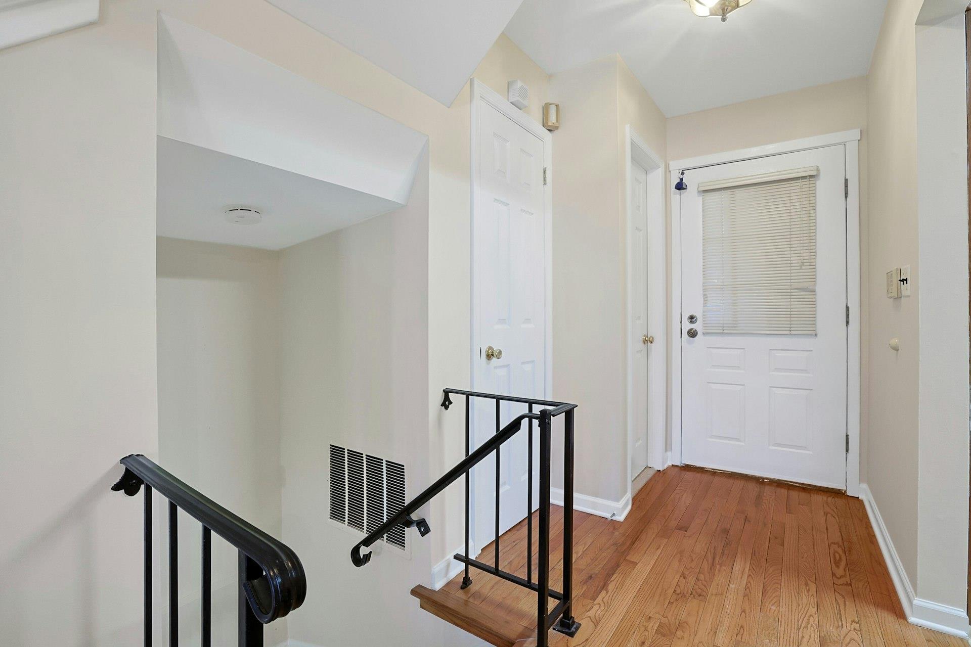 80 Branchwood Lane, Nanuet, New York image 4