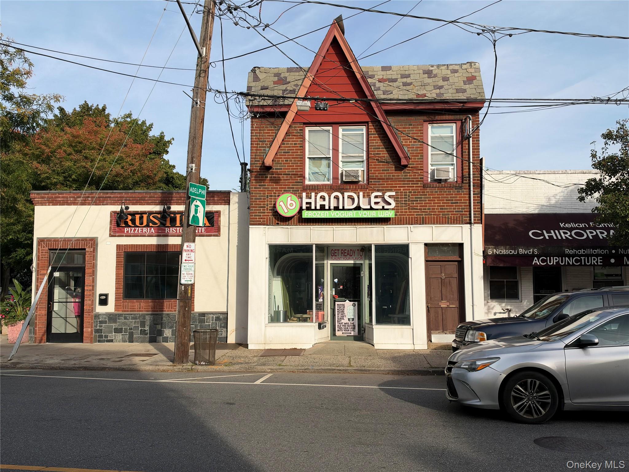 3 Nassau Boulevard