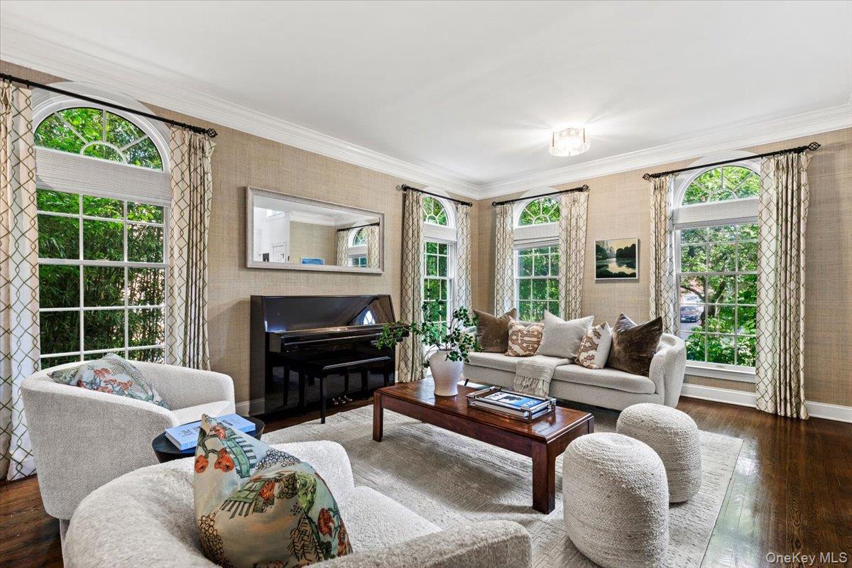 32 Rolling Ridge Road