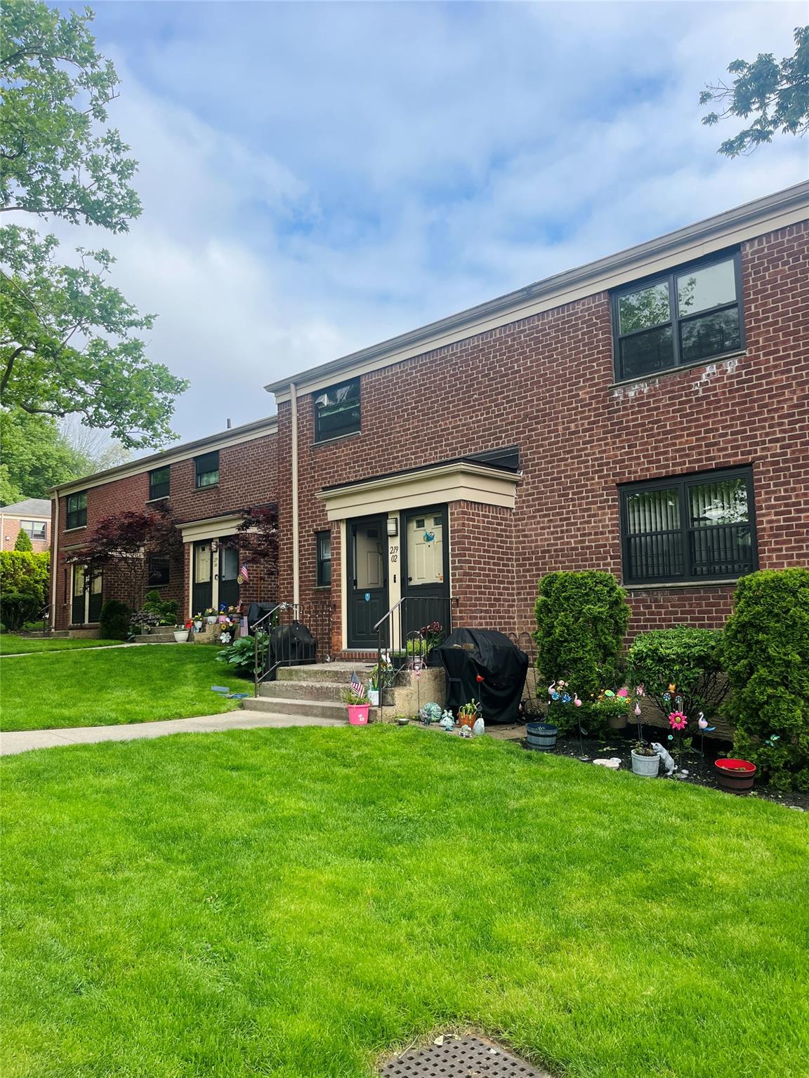 219-02 75TH Avenue 2F