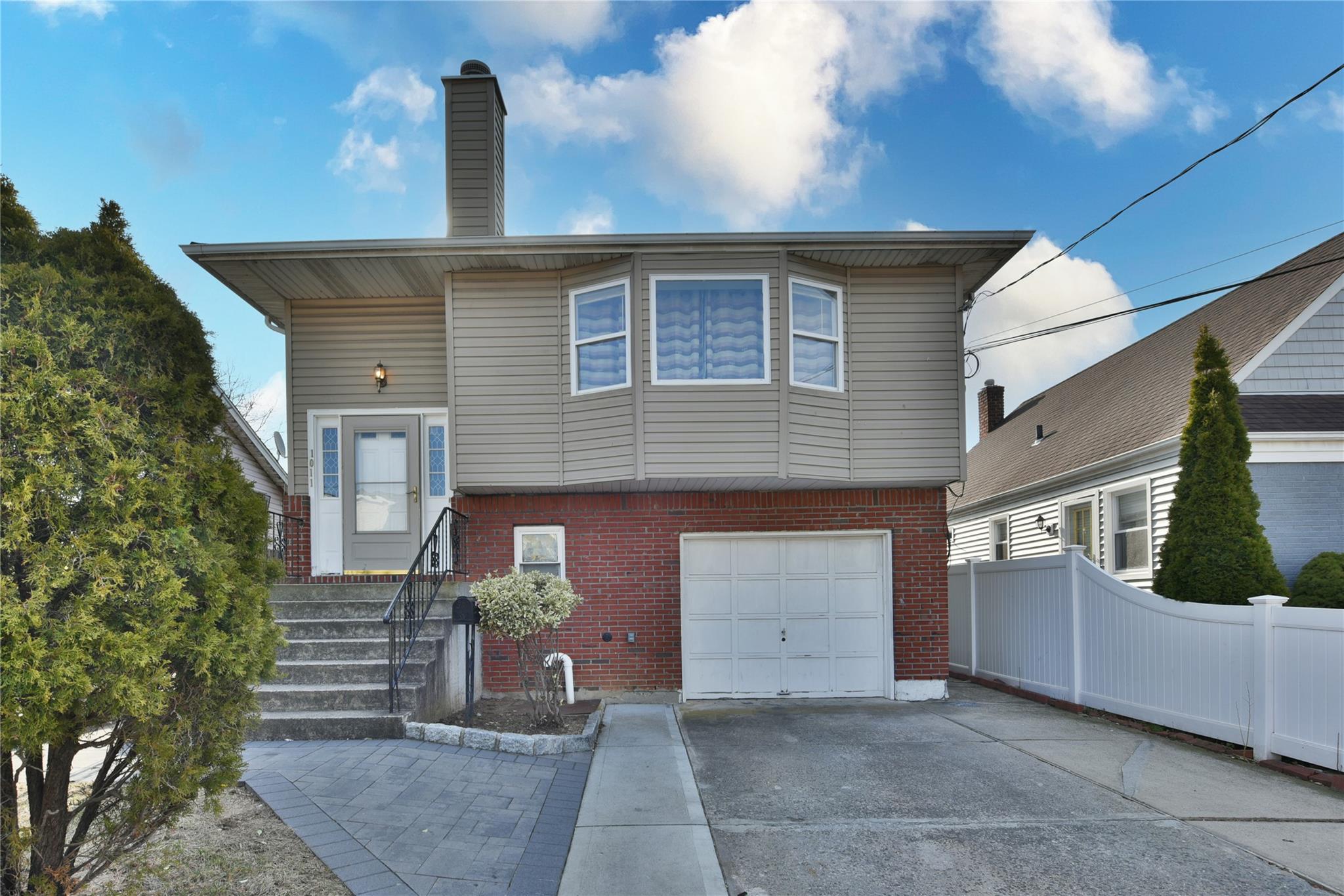 1011 Harrison Street, Uniondale, New York image 1