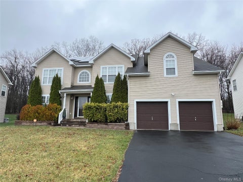 Homes For Sale - 10 Johanna Drive<br/> Newburgh, NY 12550