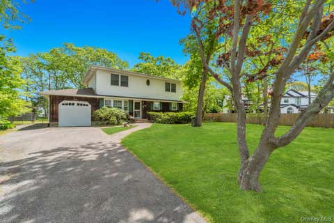 Homes For Sale - 5 Peekskill Avenue<br/> Patchogue, NY 11772