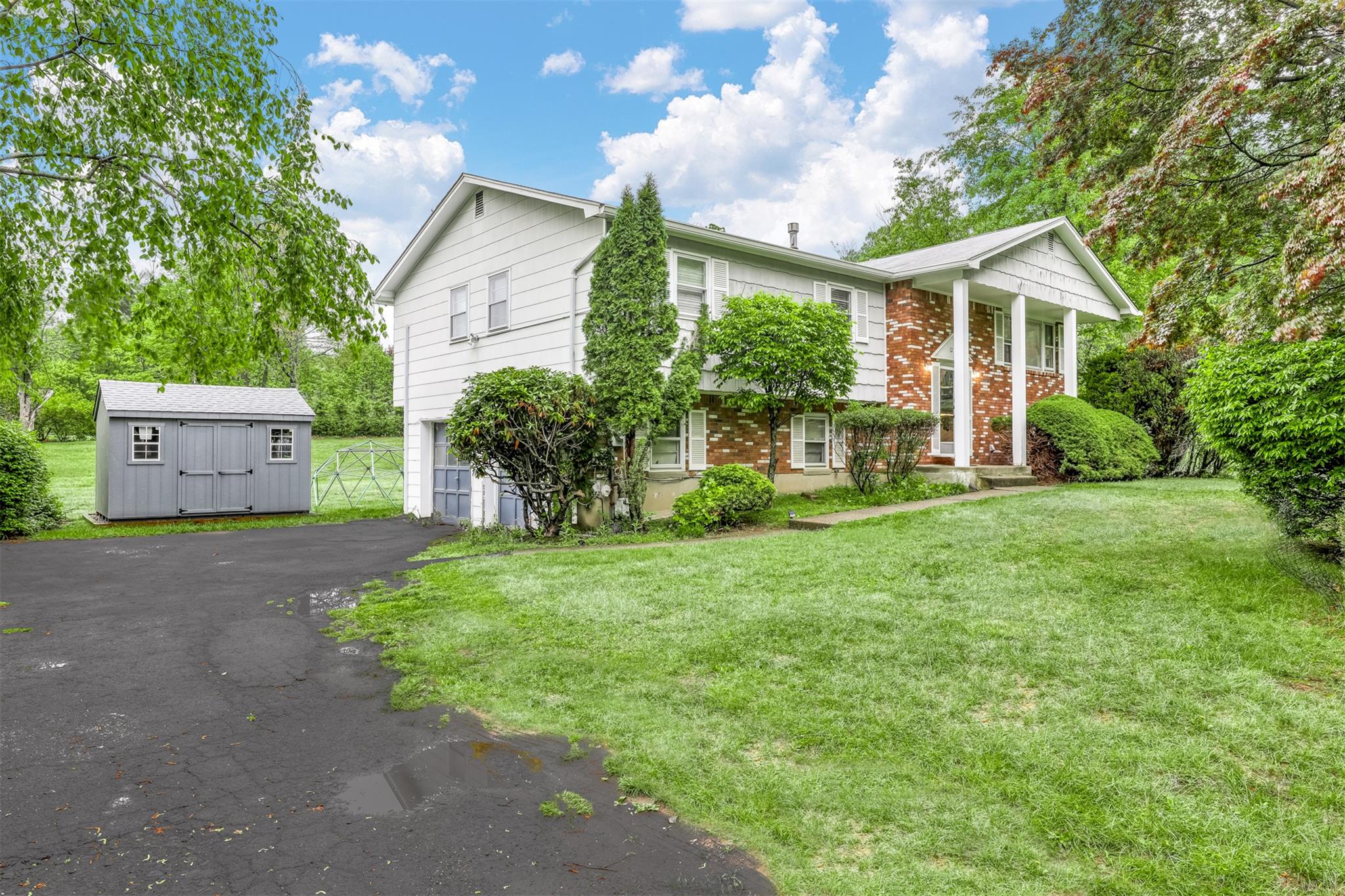 12 Jay Court, Monsey, New York image 1