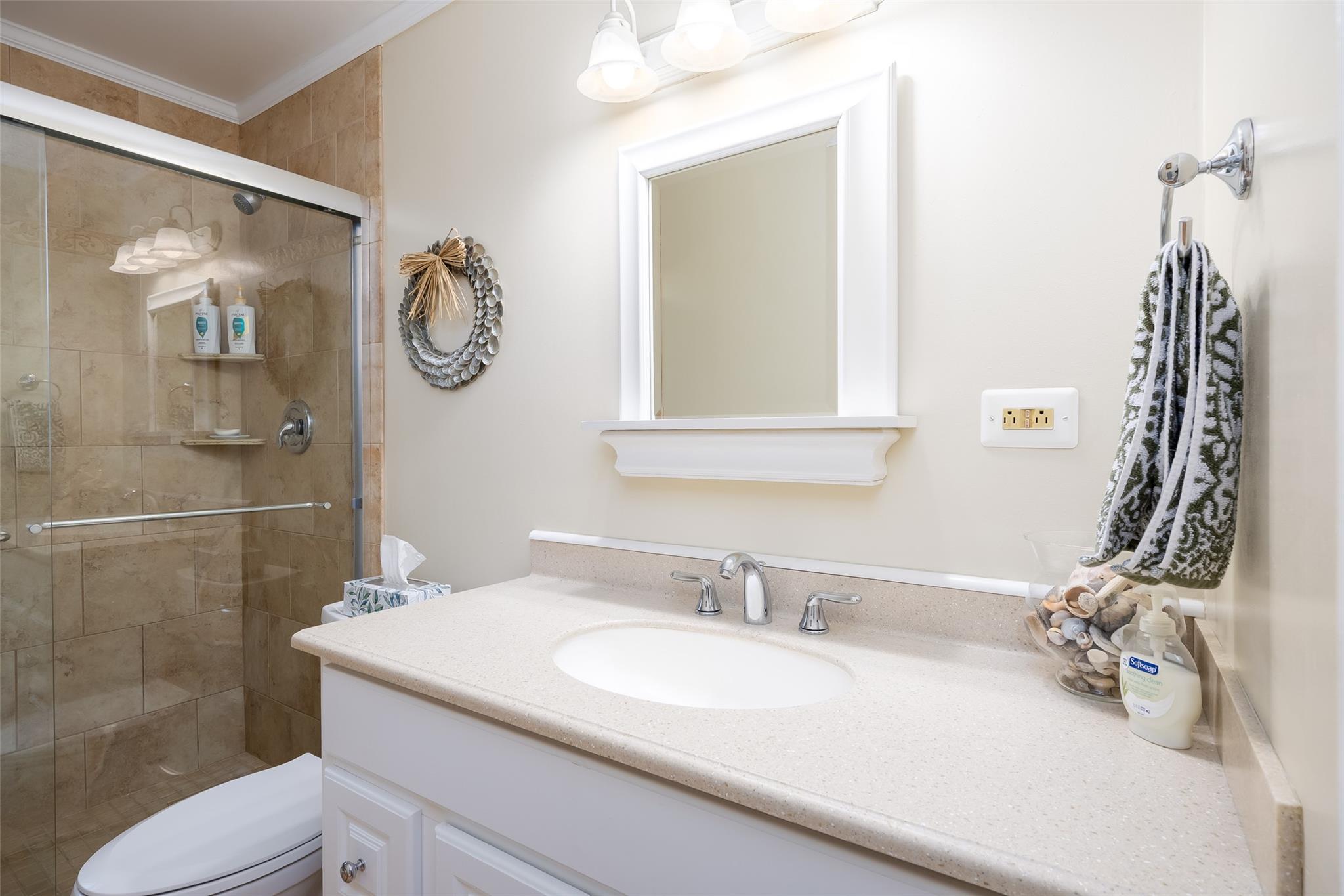 9 Mount Grey Road, Stony Brook, New York image 15