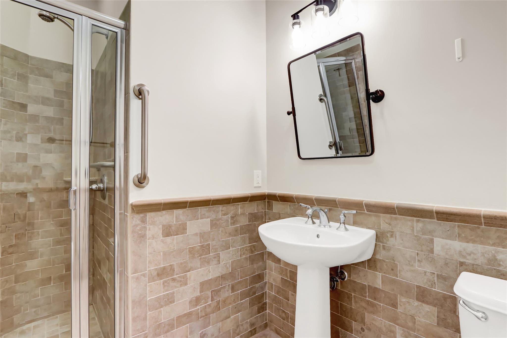 19 Della Drive #19, West Babylon, New York image 13