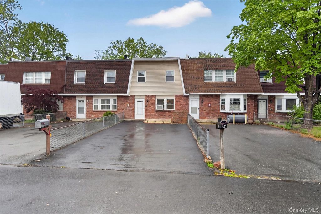 Photo of 80 Sarah Lane, Middletown, NY 10941 (MLS # 998293)