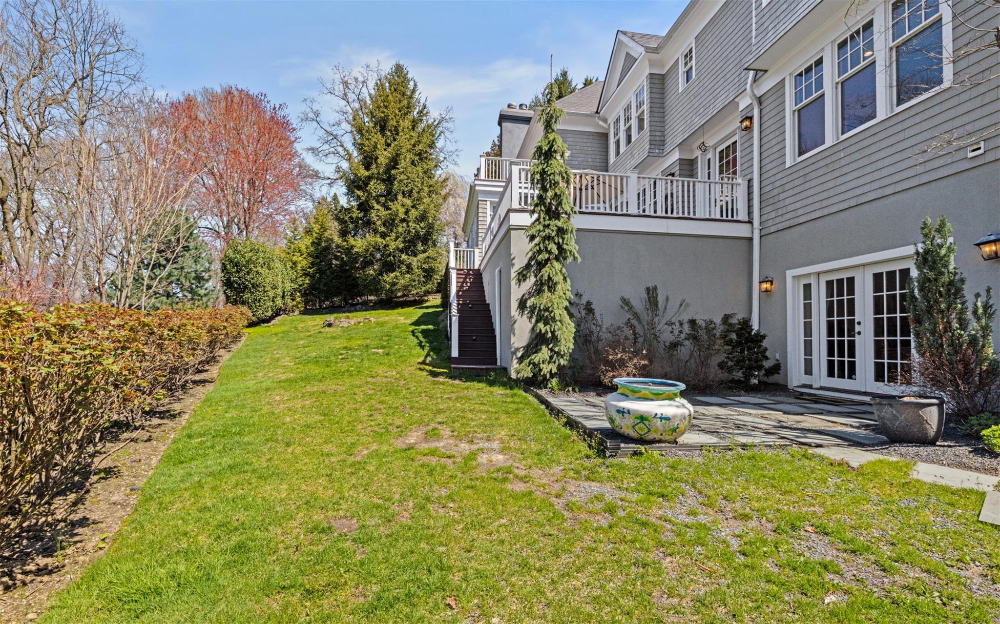 164 Colonial Parkway, Manhasset, New York image 40