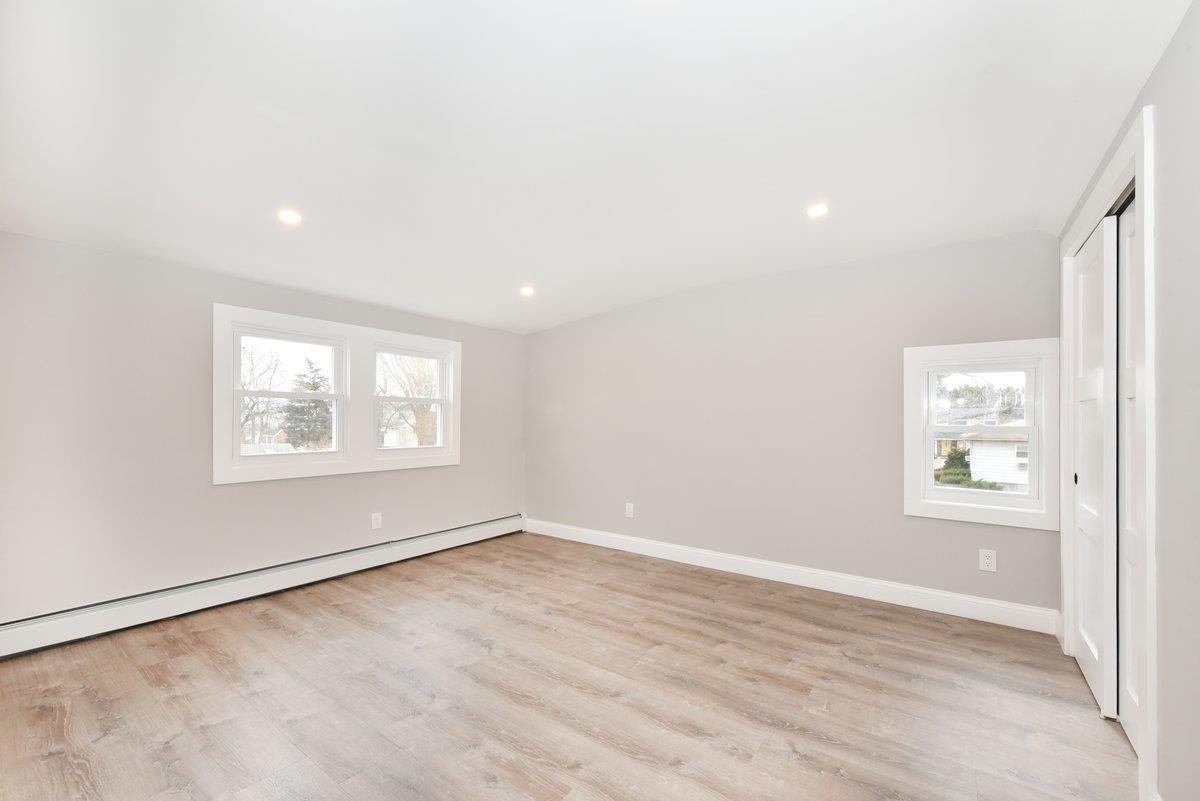 57 Palm Street, Lindenhurst, New York image 16