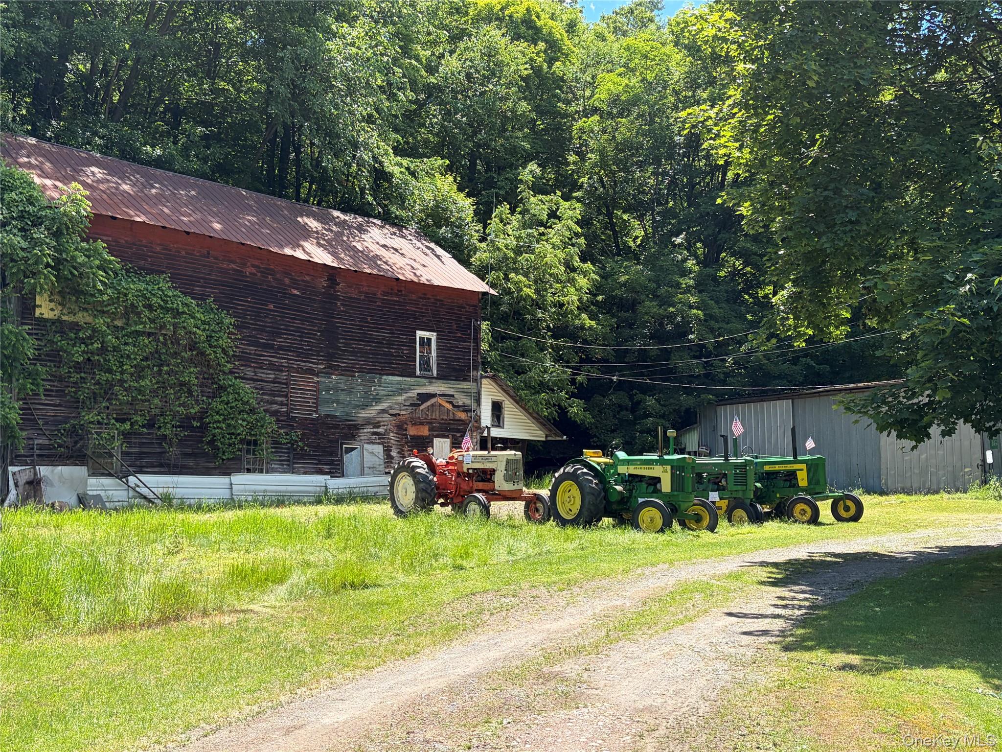 16 Beechwoods Road