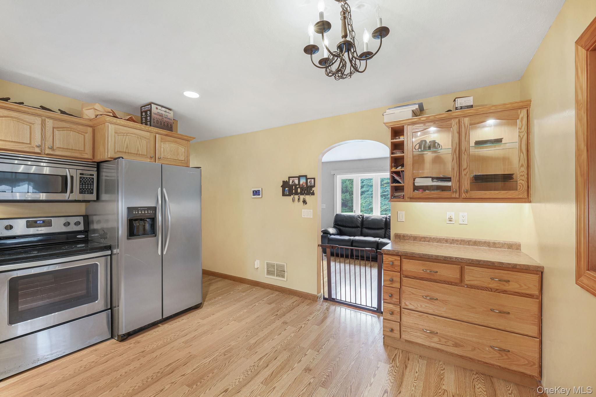 5 Quaker Hill Drive