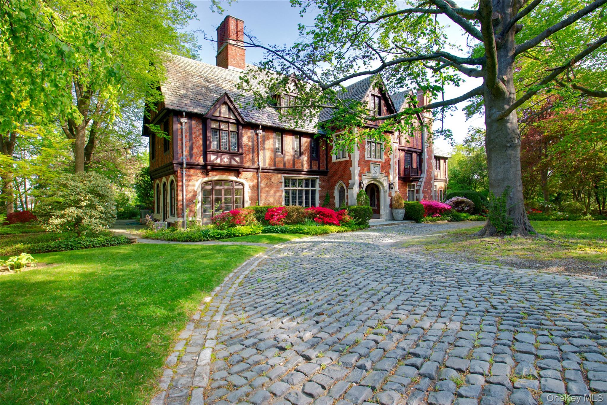 107 Bayview Road