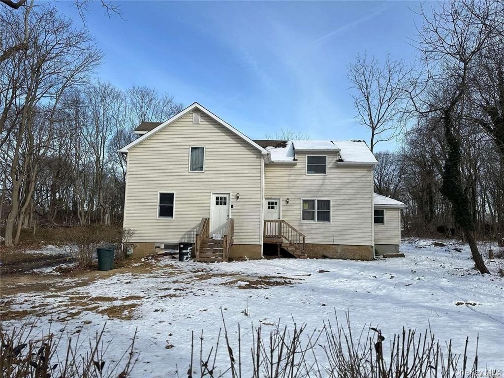 Photo of 493 Munsell Road, East Patchogue, NY 11772 (MLS # 949387)