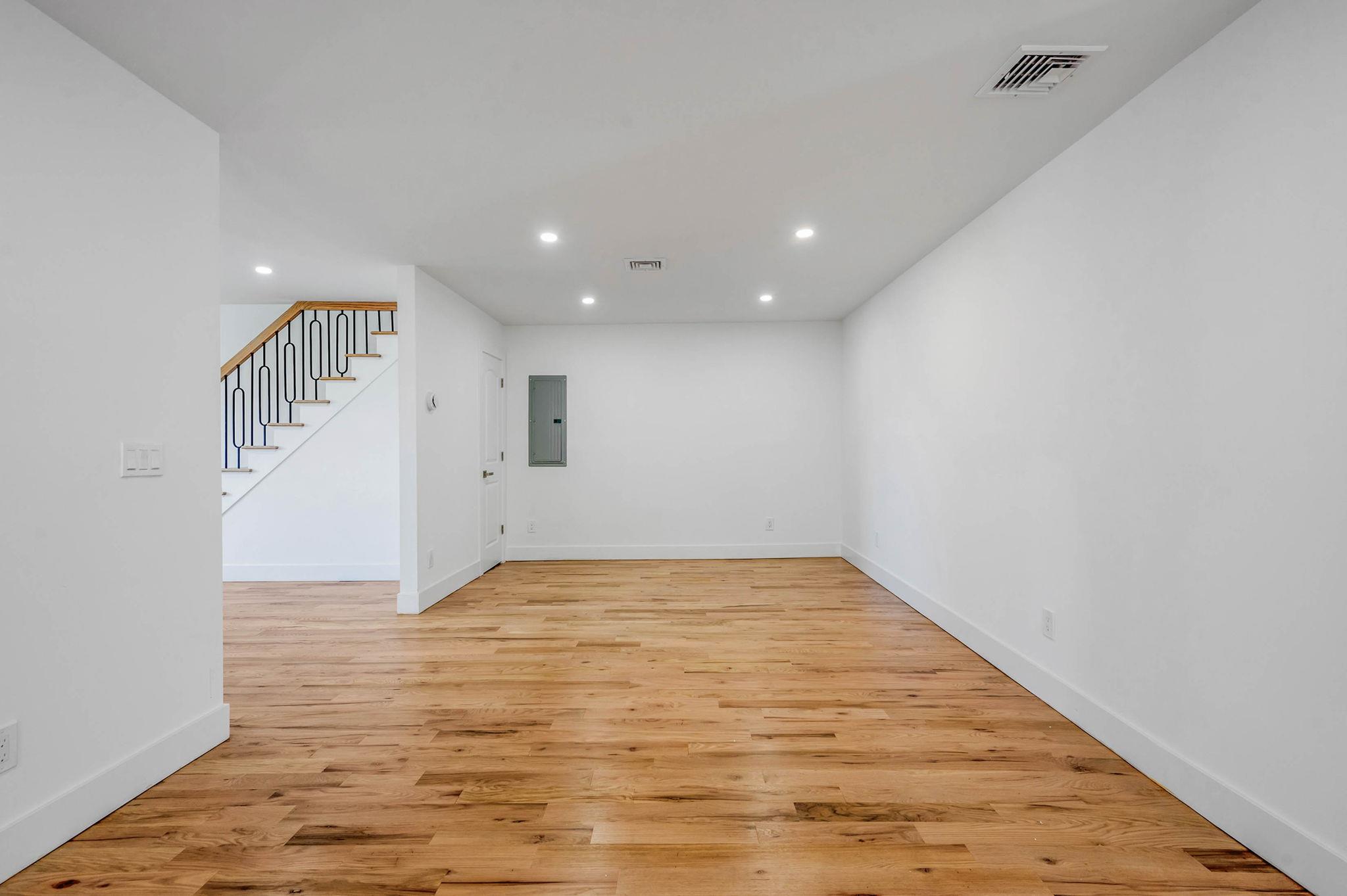 1029 Woodfield Road, West Hempstead, New York image 9