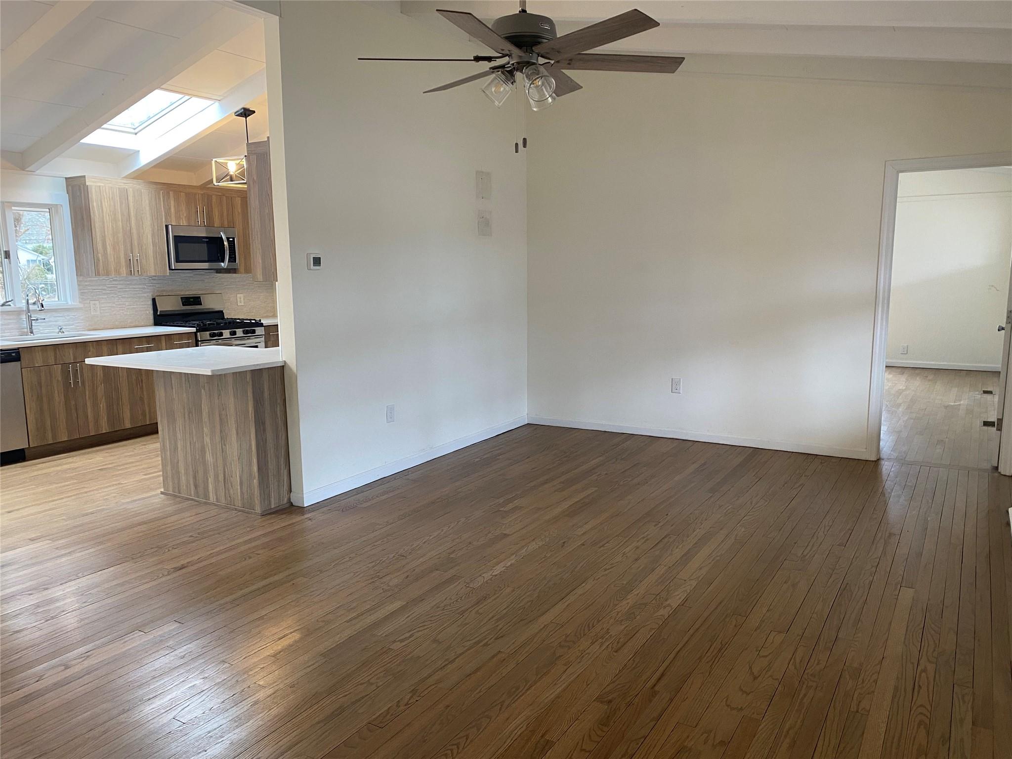 58 N Howells Point Road, Bellport Village, New York image 6