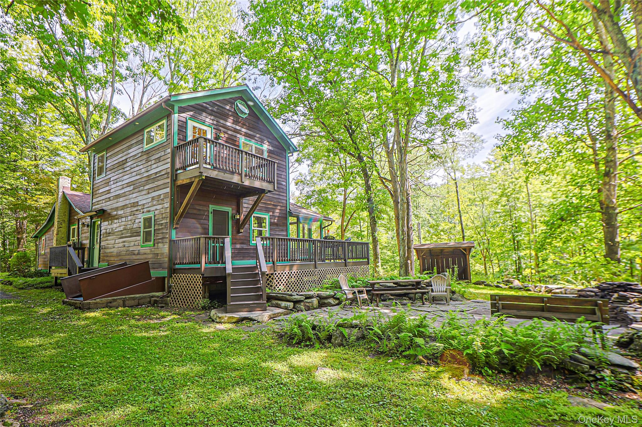 345 Dug Road