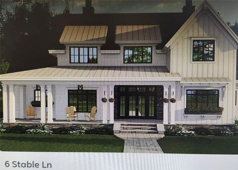 6 Stable Lane Old Westbury NY 