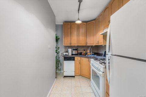 34-20 78th Street Unit 2J, Jackson Heights, NY 11372 - MLS#: L3506548