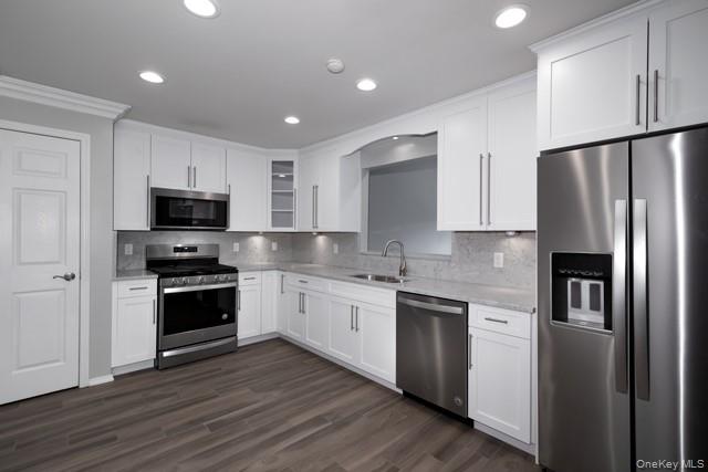 128 Village Green Drive 128