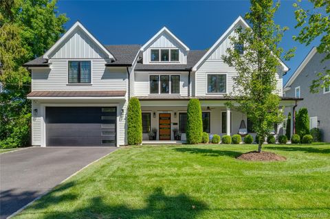 1002 Edgewood Avenue Pelham NY 10803