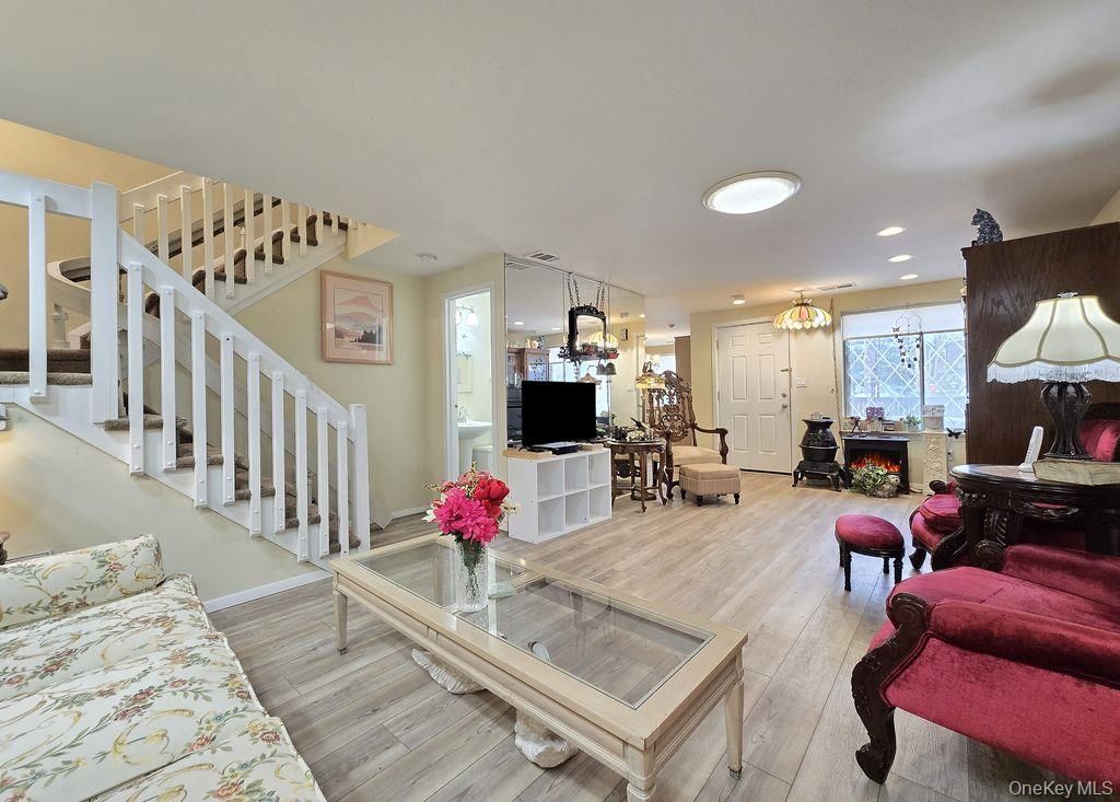 Photo of 331 Clubhouse Court, Coram, NY 11727 (MLS # 945008)