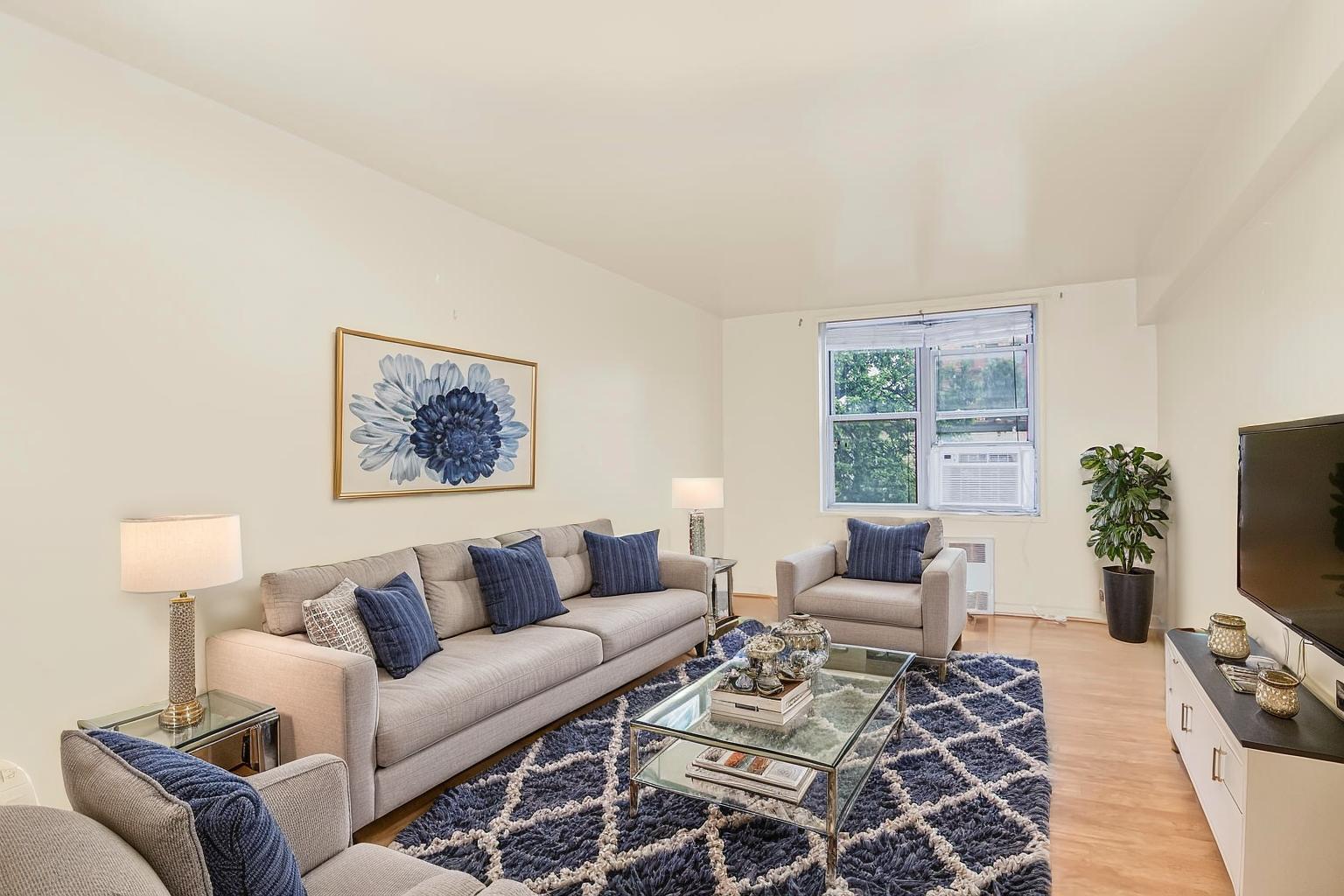 1425 Thieriot Avenue 2J