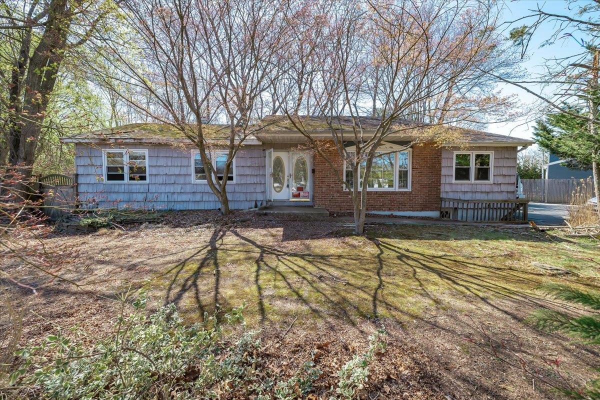 21 Colby Drive, Kings Park, New York image 2