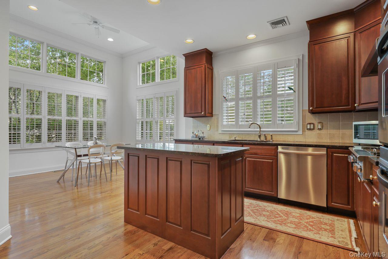 7 Caruso Place