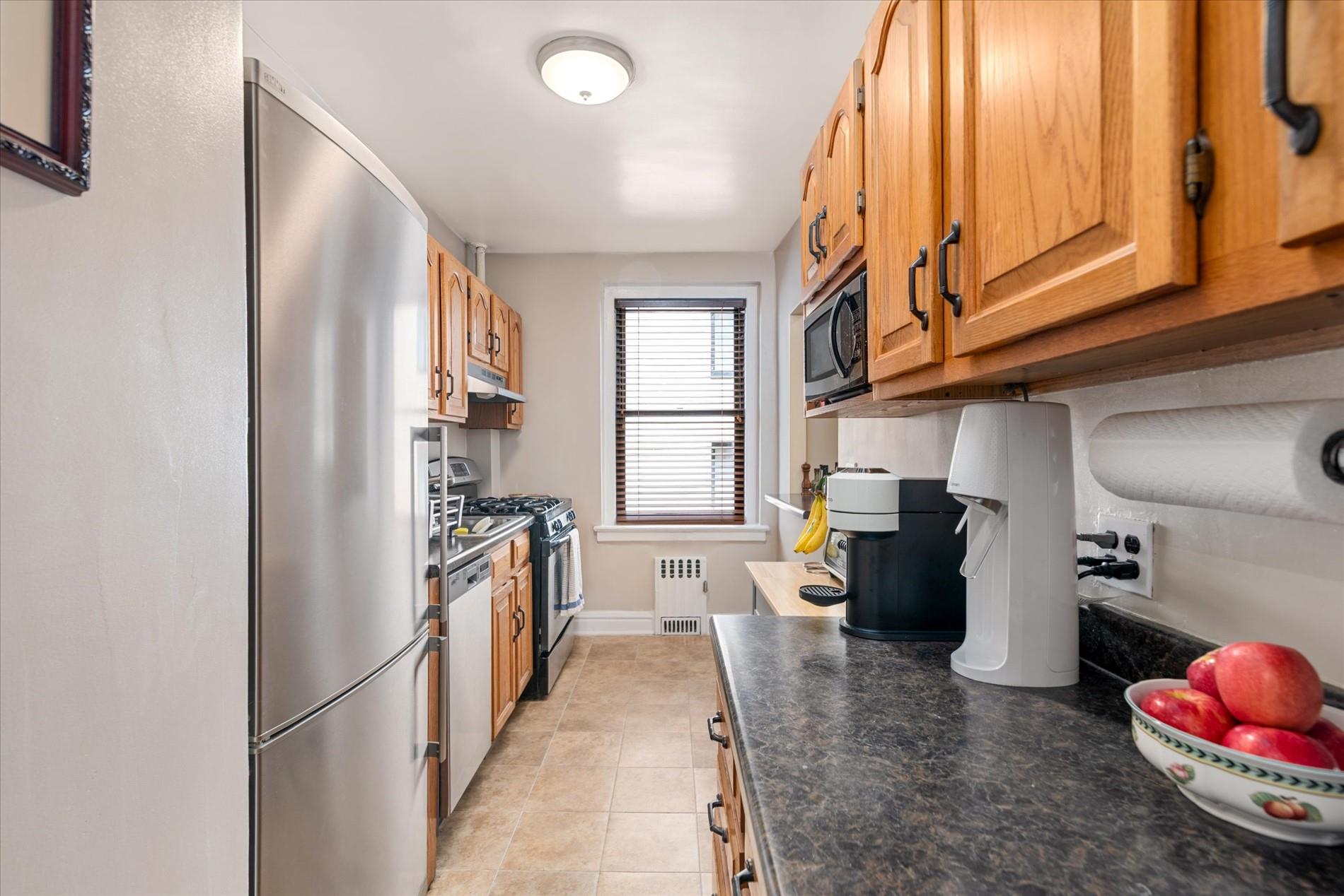 35-55 29th Street #3D, Astoria, New York image 5
