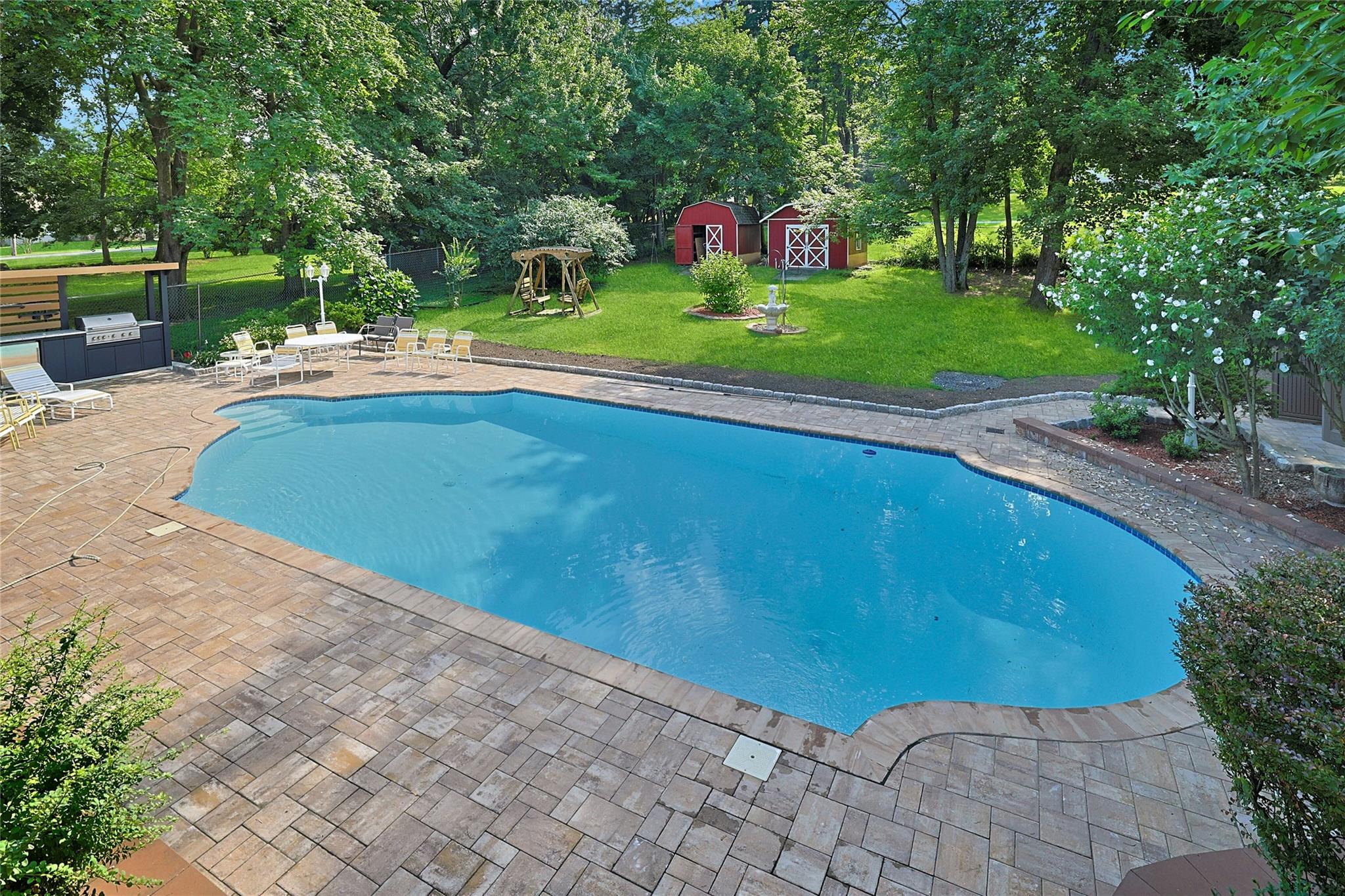 4 Suffern Place