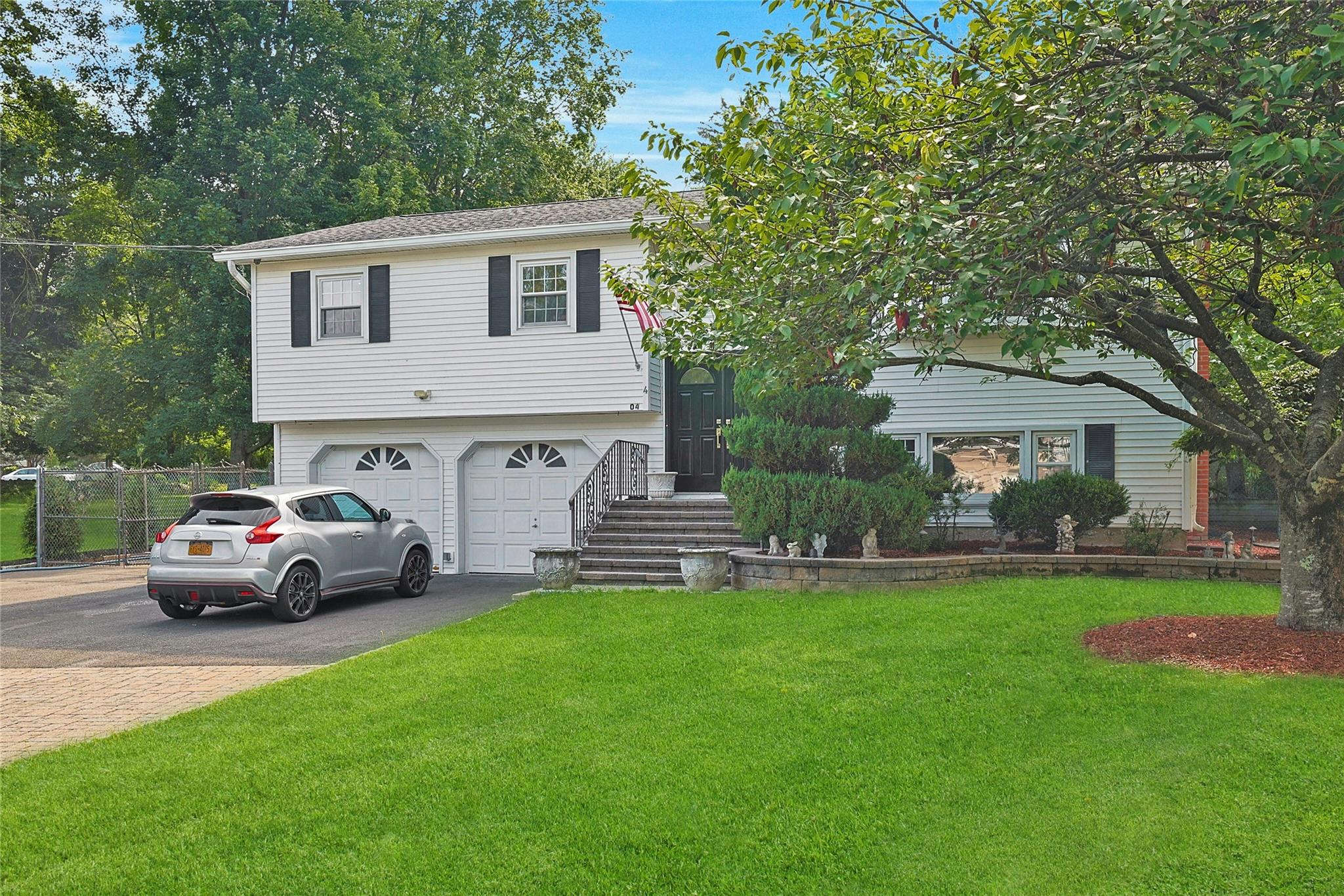 4 Suffern Place