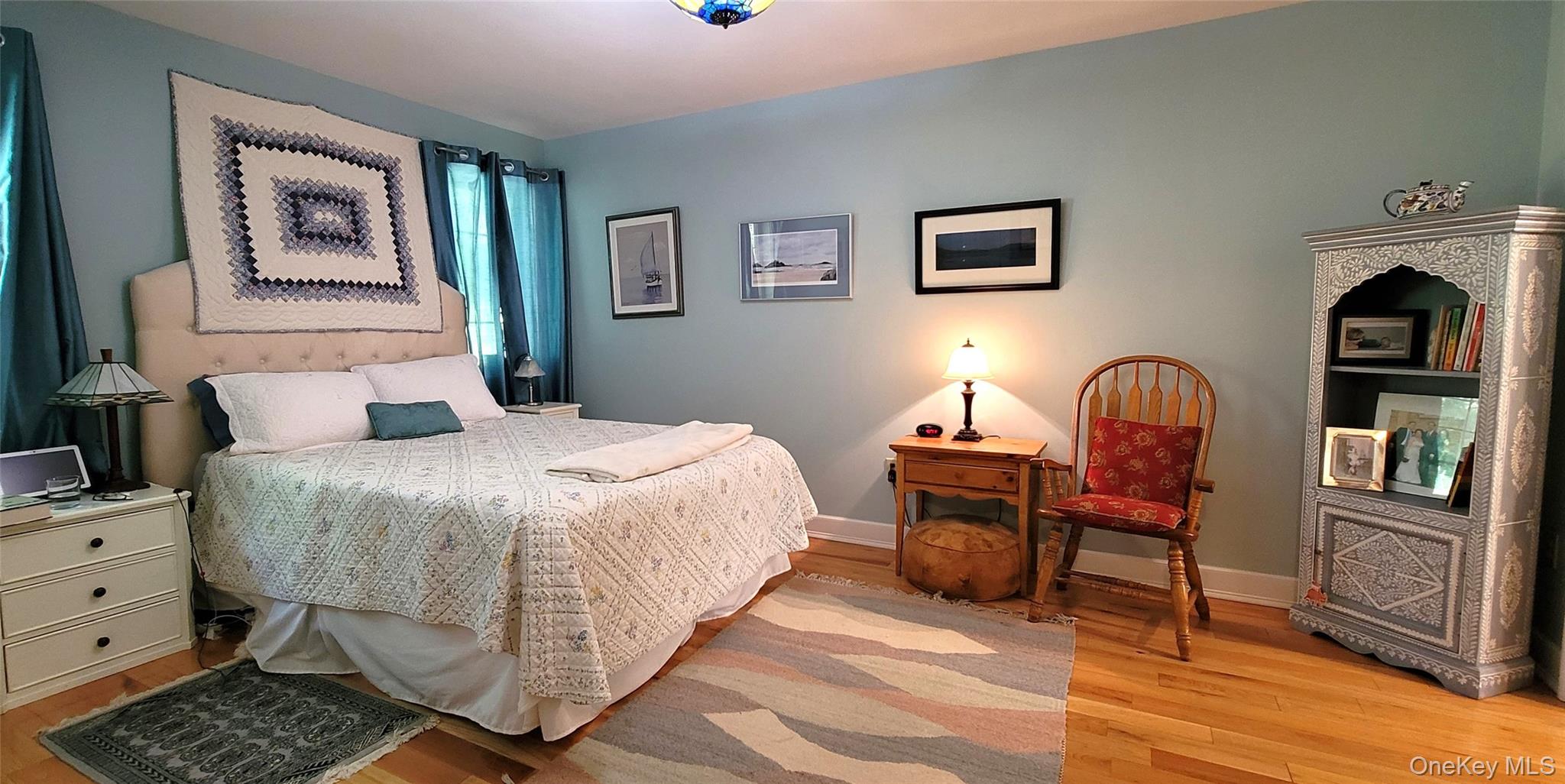 Rhinebeck, New York 12572, United States, 3 Bedrooms Bedrooms, ,3 BathroomsBathrooms,Residential,Active,224303